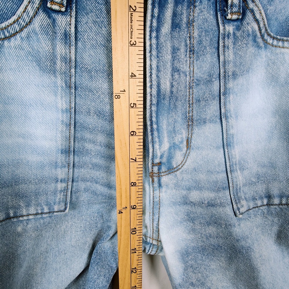 SO Women's High Rise Cargo Wide Leg‎ Jeans Light Wash Bleached Blue Size Medium - Picture 6 of 12